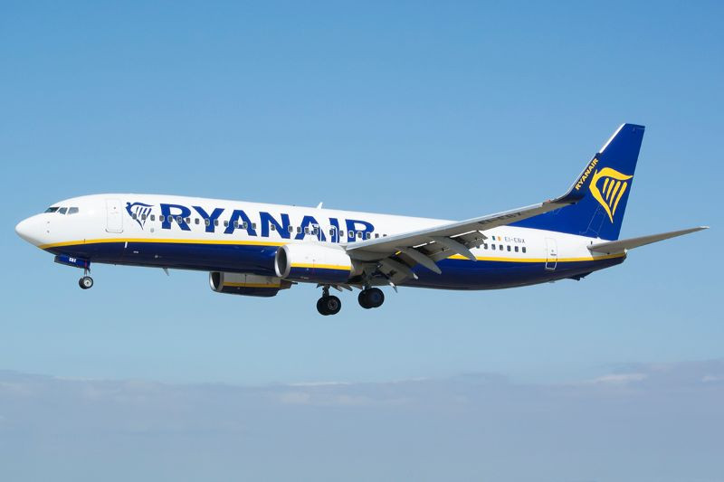 Ryanair снижает прибыль и предупреждает о падении цен на билеты
Ryanair снижает прибыль и предупреждает о падении цен на билеты