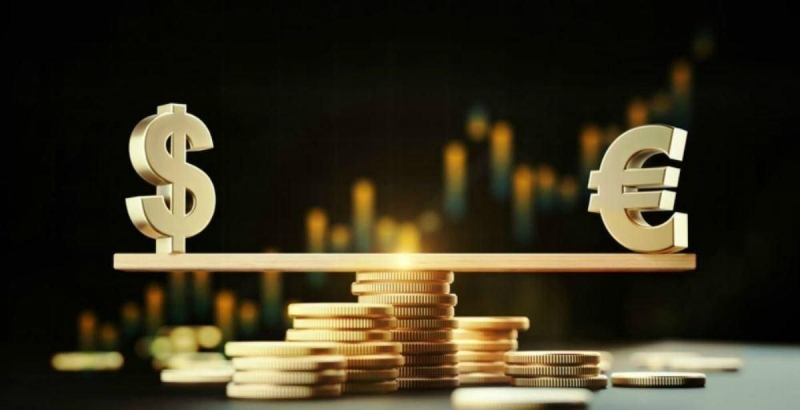 
												Обвал рубля и кризис зависимости: в какой валюте хранить сбережения, стоит ли инвестировать в недвижимость и перекладываться в юань?
											